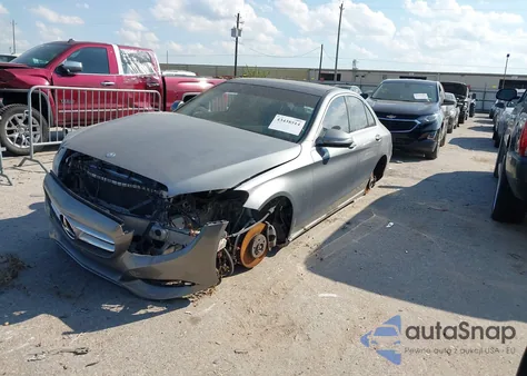 2015 Mercedes-Benz C 300 4Matic from USA, damaged, VIN 55SWF4KBXFU003298